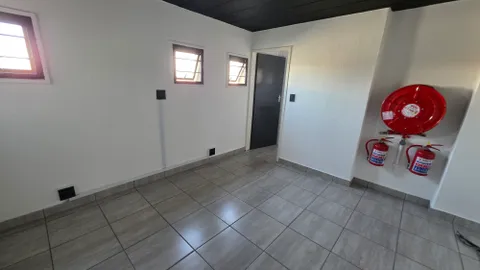 18 Sharland Street, Driehoek - 144m² - Unit 9 (3)